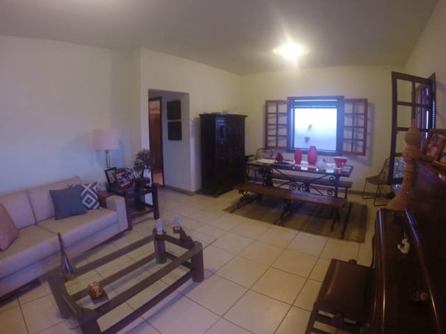Casa com 150m² 3 quartos e 2 banheiros, à venda, no bairro Badu em Niterói
