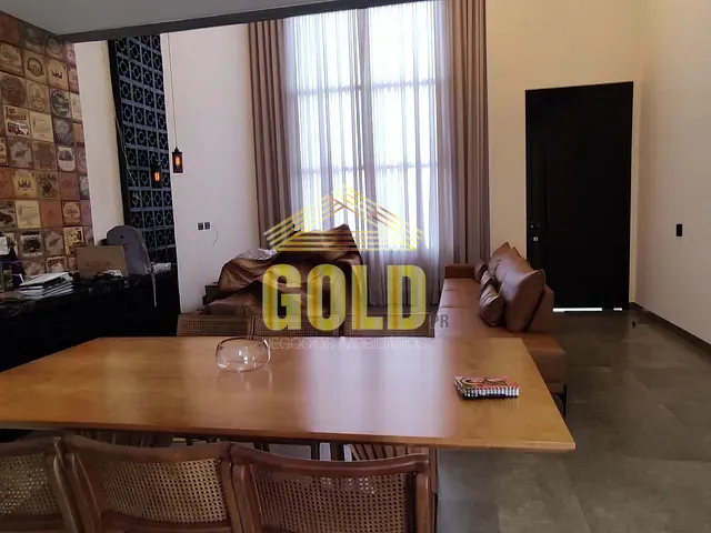Casa com 382m² 2 quartos e 3 banheiros, à venda, no bairro Marumbi em Londrina