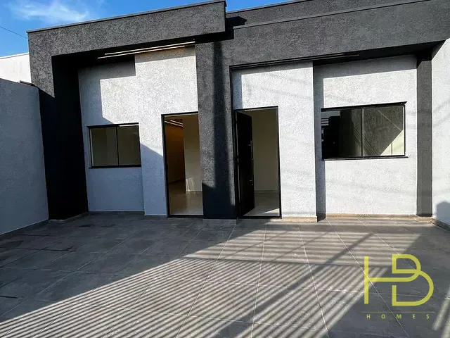 Casa 2 quartos e 2 banheiros, à venda, no bairro Jardim Itália em Sorocaba