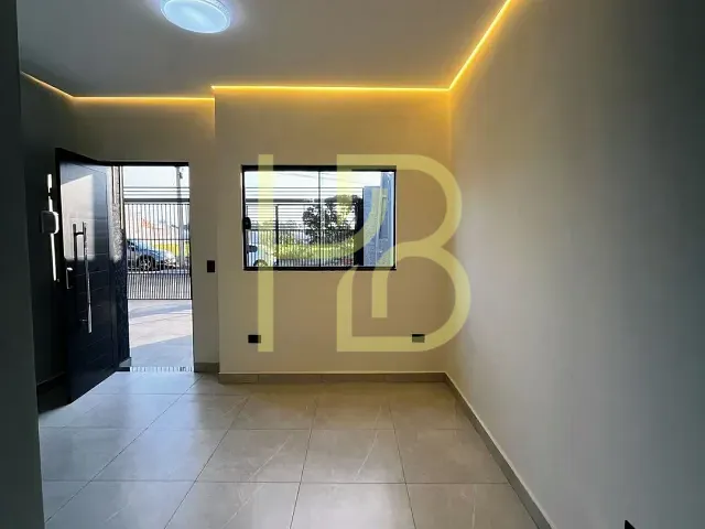 Casa 2 quartos e 2 banheiros, à venda, no bairro Jardim Itália em Sorocaba