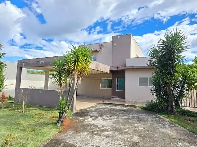 Casa com 576m² 3 quartos e 3 banheiros, à venda, no bairro Jandira em Vargem Grande Paulista