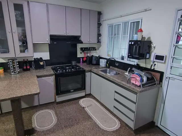 Casa 3 quartos e 1 banheiro, à venda, no bairro Vila Israel em Americana