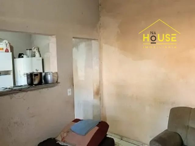 Casa com 326m², à venda, no bairro Estação em Votuporanga