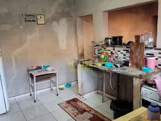 Casa com 326m², à venda, no bairro Estação em Votuporanga