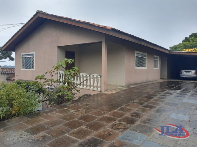Casa com 454m² 5 quartos e 3 banheiros, à venda, no bairro Boa Vista em Curitiba
