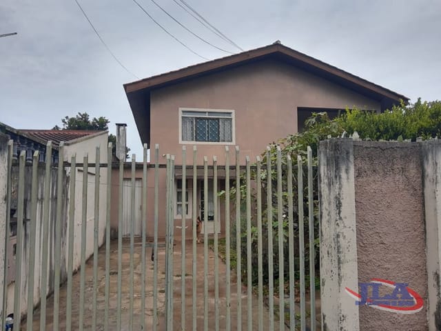 Casa com 454m² 5 quartos e 3 banheiros, à venda, no bairro Boa Vista em Curitiba