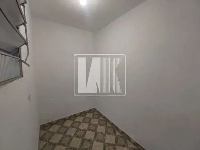 Casa com 4m² 1 quarto e 1 banheiro, para alugar, no bairro Vila Palmares em Santo André