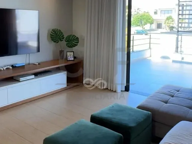 Casa com 368m² 3 quartos e 3 banheiros, à venda, no bairro Residencial Flor D'Aldeia em Holambra