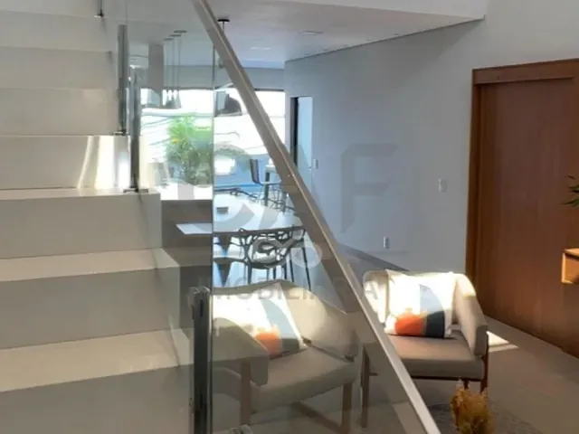 Casa com 368m² 3 quartos e 3 banheiros, à venda, no bairro Residencial Flor D'Aldeia em Holambra