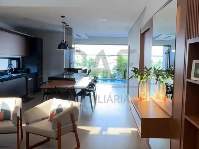 Casa com 368m² 3 quartos e 3 banheiros, à venda, no bairro Residencial Flor D'Aldeia em Holambra
