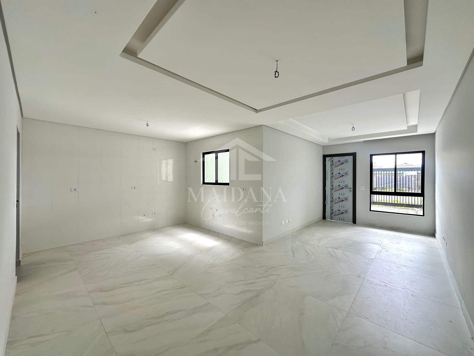 Casa à venda com 3 quartos, 93m² - Foto 7