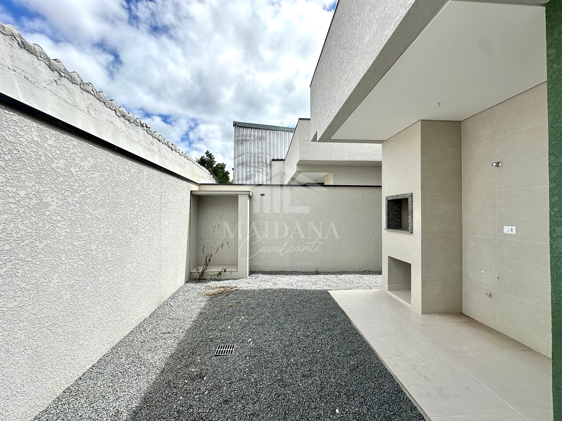 Casa à venda com 3 quartos, 93m² - Foto 29