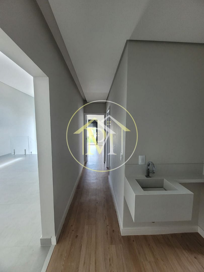Casa à venda com 3 quartos, 205m² - Foto 18