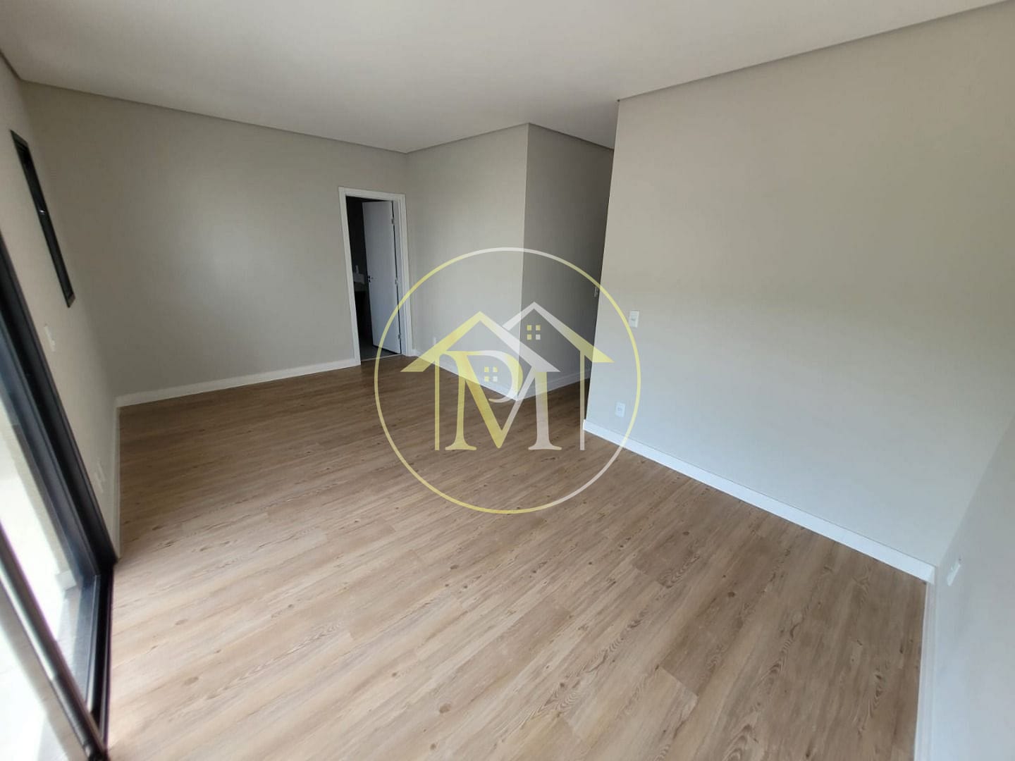 Casa à venda com 3 quartos, 205m² - Foto 8