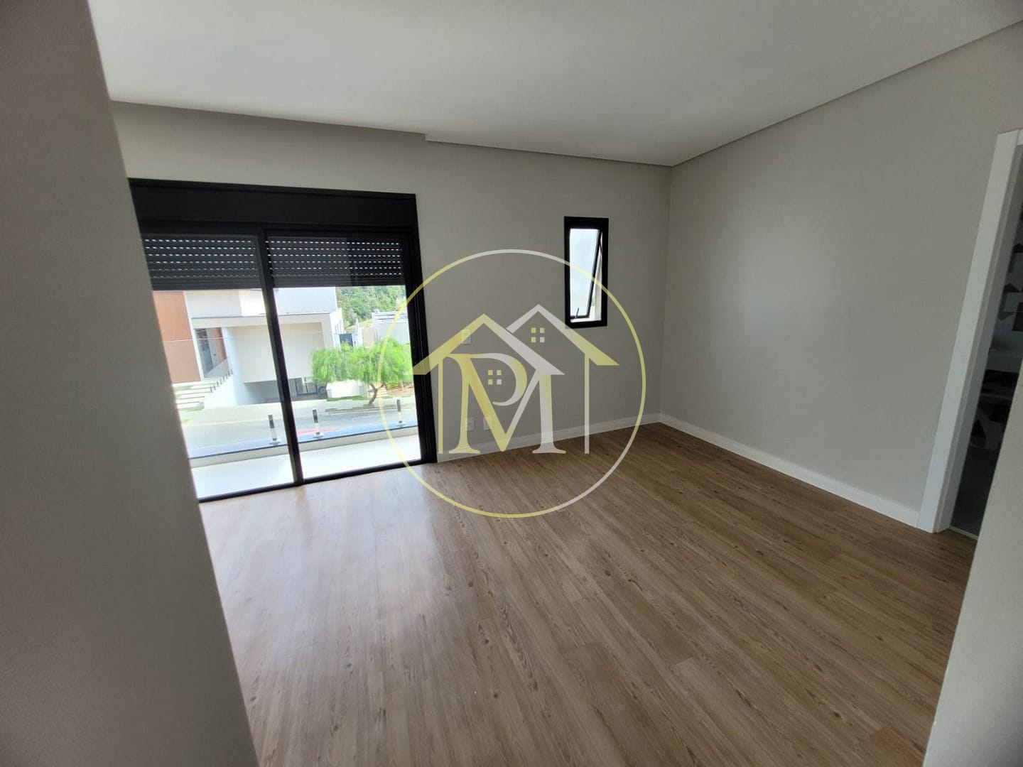 Casa à venda com 3 quartos, 205m² - Foto 21