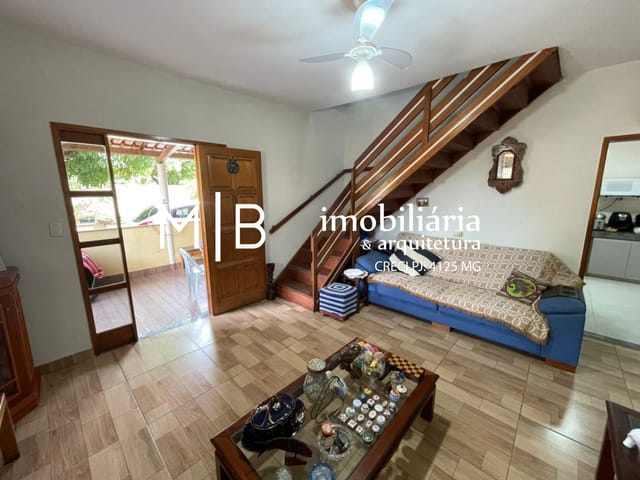 Casa 4 quartos e 3 banheiros, à venda, no bairro TAQUARA PRETA em CATAGUASES