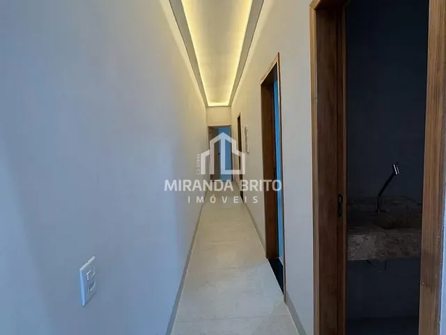 Casa 3 quartos e 2 banheiros, à venda, no bairro Parque Itatiaia em Aparecida de Goiânia