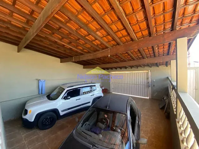 Casa com 250m² 3 quartos e 1 banheiro, à venda, no bairro Parque Residencial Santa Rita em Capivari