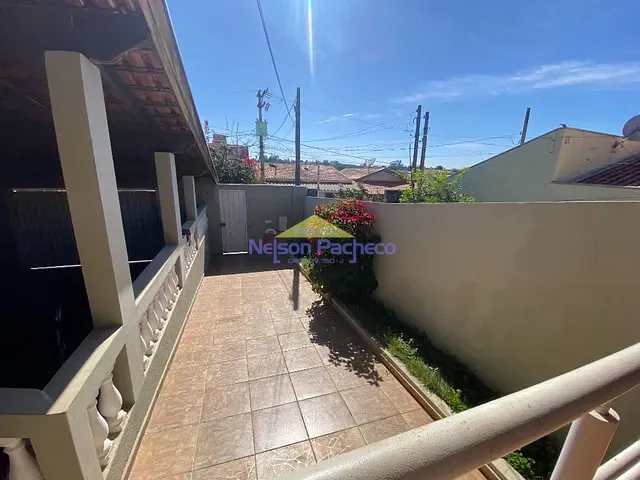 Casa com 250m² 3 quartos e 1 banheiro, à venda, no bairro Parque Residencial Santa Rita em Capivari