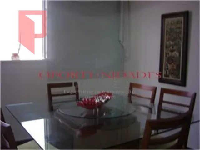 Casa com 600m² 4 quartos e 3 banheiros, à venda, no bairro Carlos Prates em Belo Horizonte