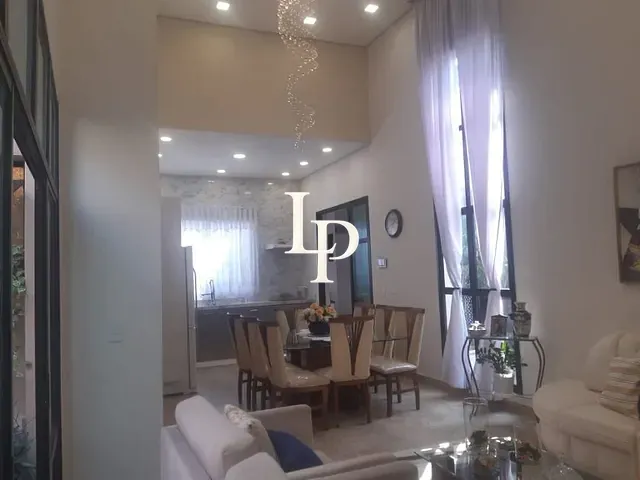 Casa com 300m² 3 quartos e 1 banheiro, à venda, no bairro Olímpico em São Caetano do Sul