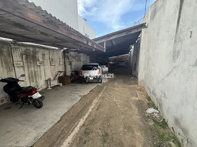Casa com 272m² 5 quartos e 2 banheiros, à venda, no bairro Centro em Petrolina