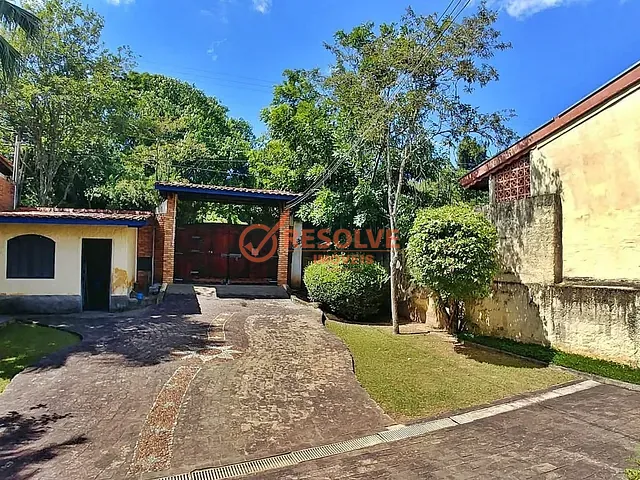 Casa com 846m² 3 quartos e 3 banheiros, à venda, no bairro Jardim Itapema em Guararema