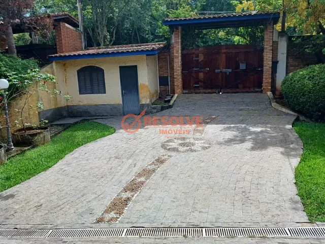 Casa com 846m² 3 quartos e 3 banheiros, à venda, no bairro Jardim Itapema em Guararema