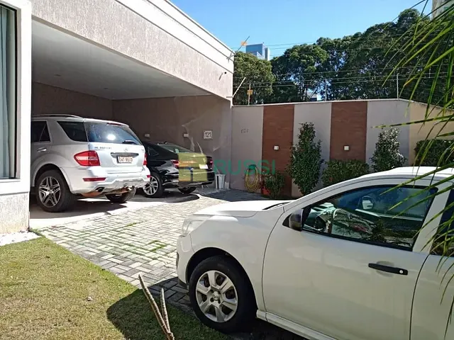 Casa com 632m² 4 quartos e 6 banheiros, à venda, no bairro Parque Residencial Aquarius em São José dos Campos
