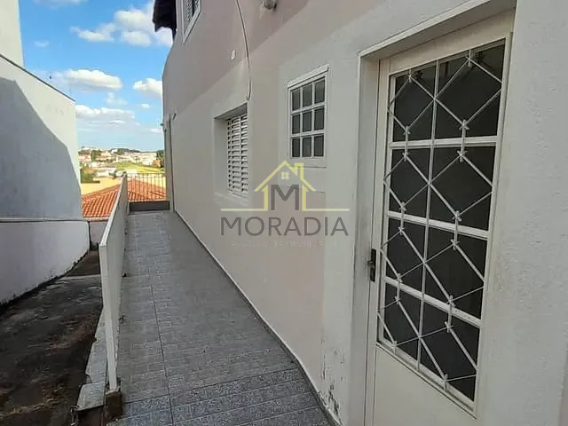 Casa com 405m² 3 quartos e 3 banheiros, para alugar, no bairro Jardim Bracildo Ricciaro em Guaxupé