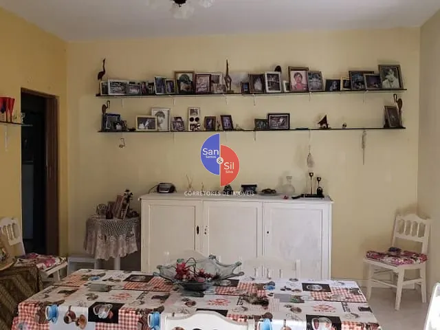 Casa com 10000m² 3 quartos e 1 banheiro, à venda, no bairro Vale das Pedrinhas em Guapimirim