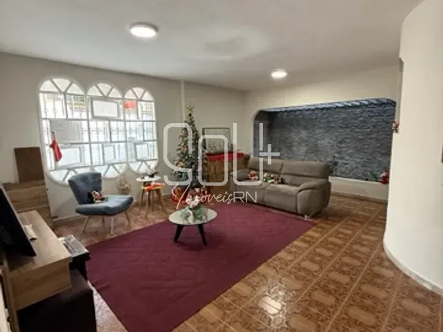 Casa 3 quartos e 3 banheiros, à venda, no bairro Lagoa Nova em Natal