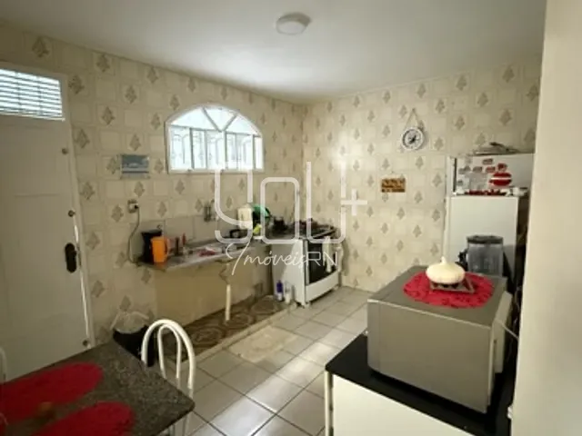 Casa 3 quartos e 3 banheiros, à venda, no bairro Lagoa Nova em Natal