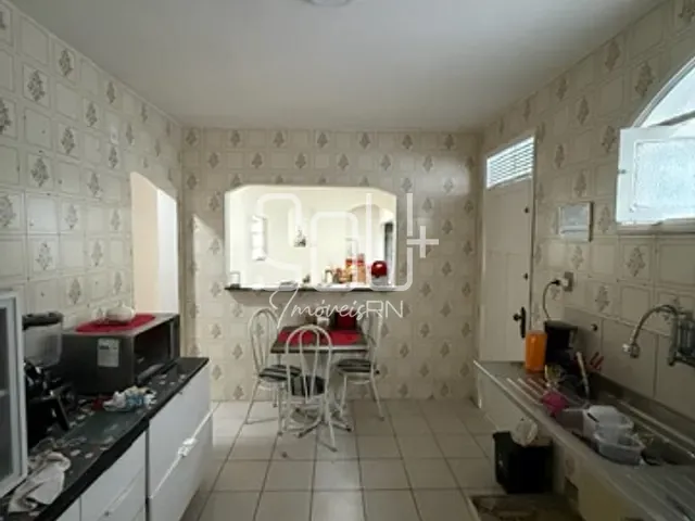 Casa 3 quartos e 3 banheiros, à venda, no bairro Lagoa Nova em Natal