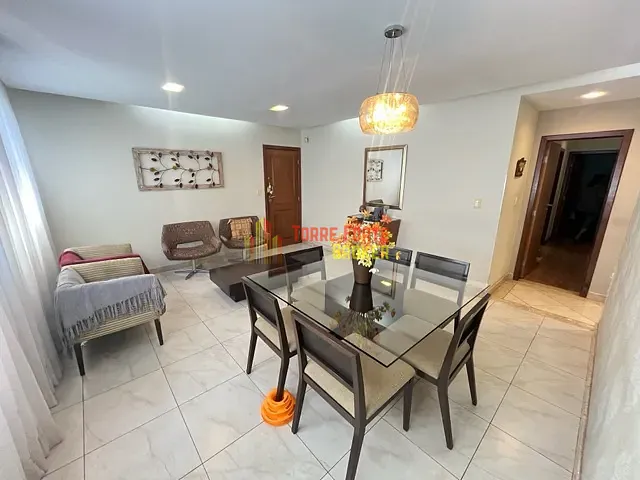 Casa com 202m² 5 quartos e 4 banheiros, à venda, no bairro Buritis em Belo Horizonte