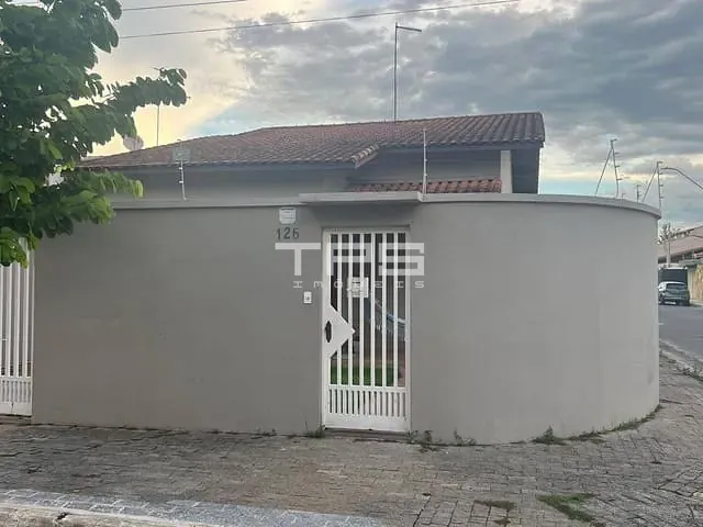 Casa com 283m² 3 quartos e 3 banheiros, à venda, no bairro Vila Geny em Lorena