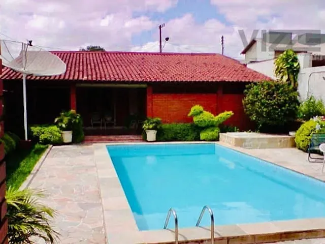 Casa com 1050m² 4 quartos e 3 banheiros, à venda, no bairro Residencial Búzios em Campo Grande