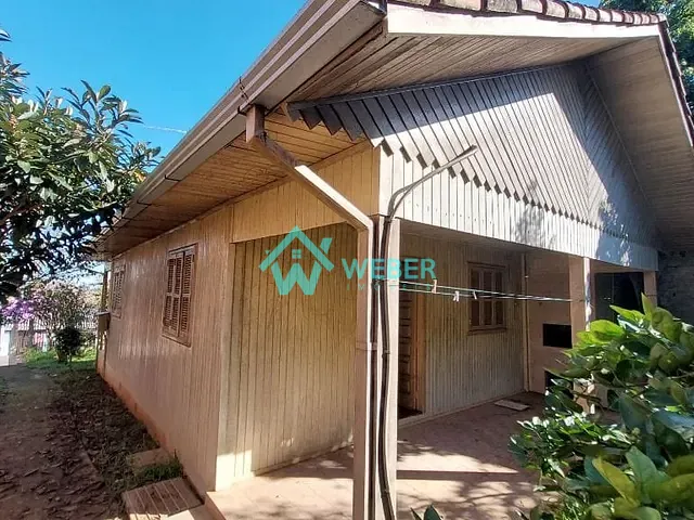 Casa 2 quartos e 2 banheiros, à venda, no bairro Boa Saúde em Novo Hamburgo