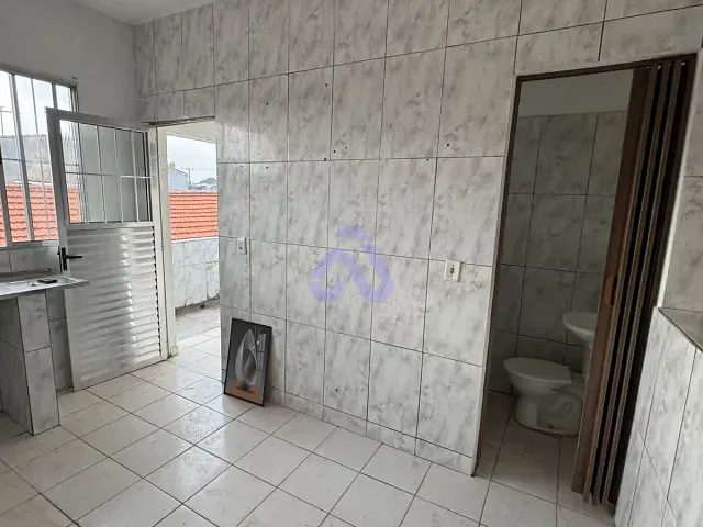 Casa 1 quarto e 1 banheiro, para alugar, no bairro Limoeiro em São Paulo