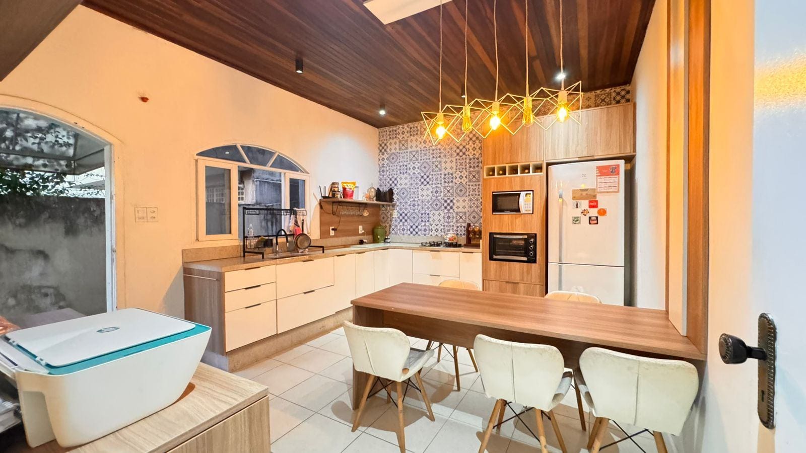 Casa, 3 quartos, 114 m² - Foto 1