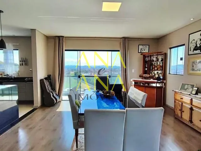 Casa com 391m² 3 quartos e 4 banheiros, à venda, no bairro Condomínio Villa Real de Bragança em Bragança Paulista