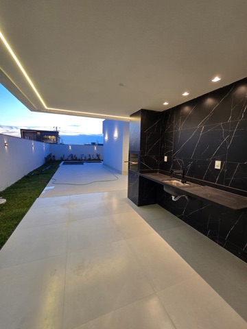 Casa com 416m² 3 quartos e 3 banheiros, à venda, no bairro Donana em Campos dos Goytacazes