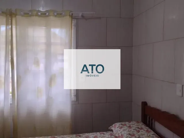 Casa com 435m² 2 quartos e 1 banheiro, à venda, no bairro Universitário em Tijucas