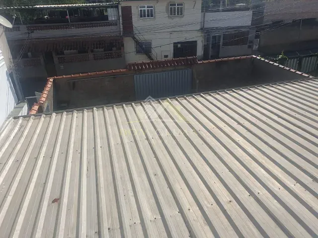 Casa 4 quartos e 3 banheiros, à venda, no bairro Filgueiras em Juiz de Fora