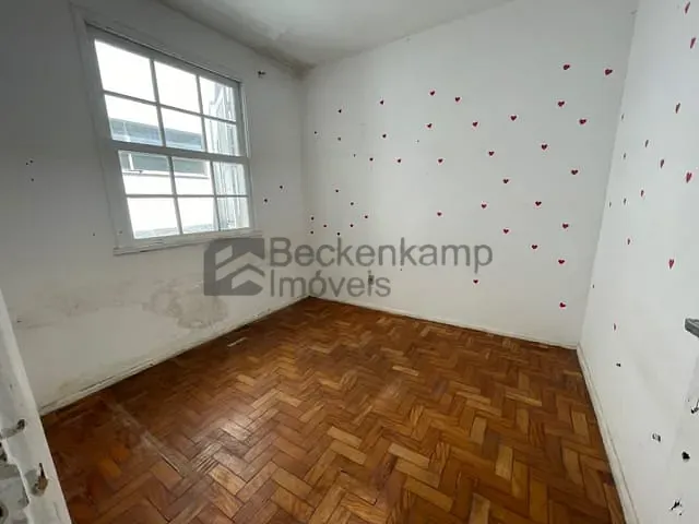 Casa com 310m² 5 quartos e 3 banheiros, à venda, no bairro Morada da Granja em Barra Mansa