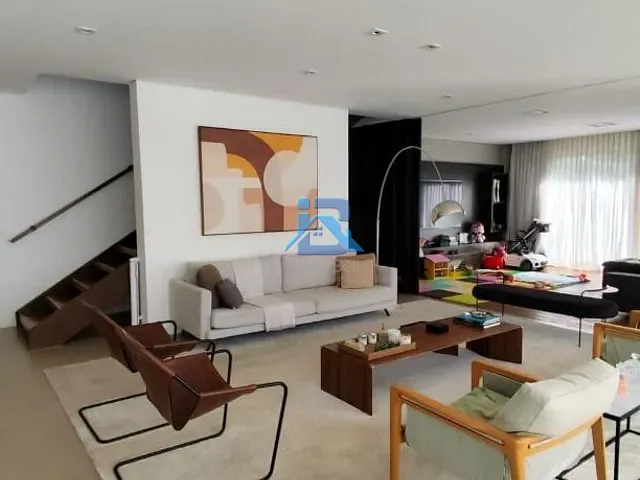 Casa com 1500m² 3 quartos e 5 banheiros, à venda, no bairro Jardim Nossa Senhora das Graças em Itatiba