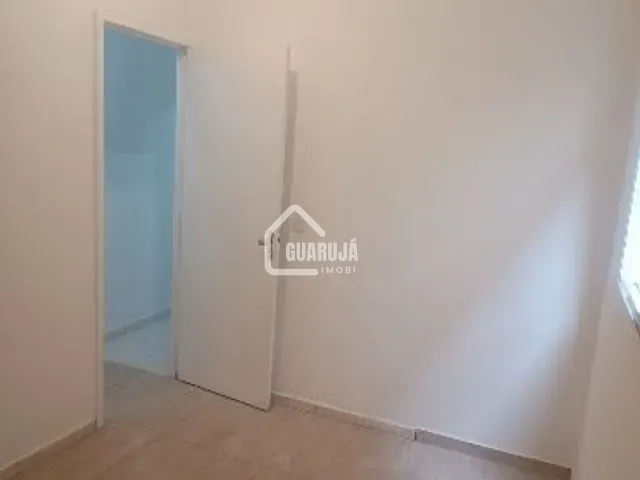 Casa 3 quartos e 1 banheiro, à venda, no bairro Jardim Monteiro da Cruz (Vicente de Carvalho) em Guarujá