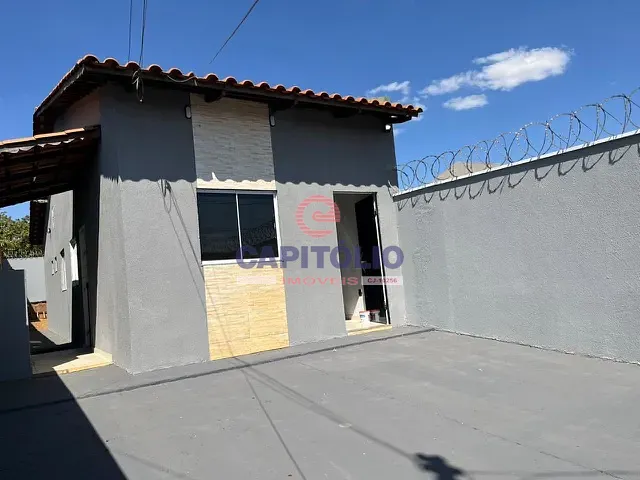 Casa com 204m² 2 quartos e 2 banheiros, à venda, no bairro Residencial Itaipu  em Goiânia