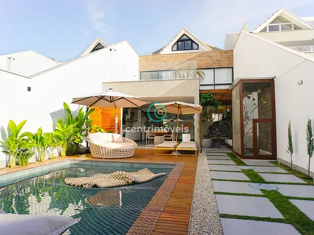 Casa 6 quartos e 4 banheiros, à venda, no bairro Barra da Tijuca em Rio de Janeiro