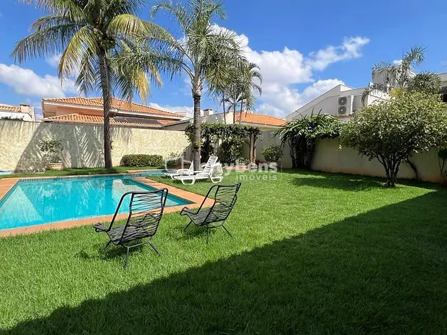Casa 4 quartos e 5 banheiros, à venda, no bairro Aeroporto em Araçatuba